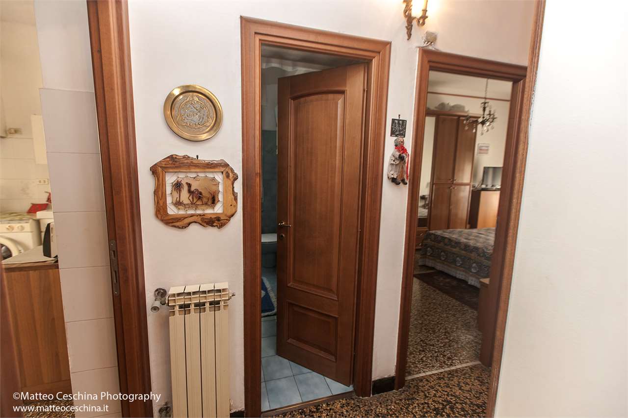 galleryimage