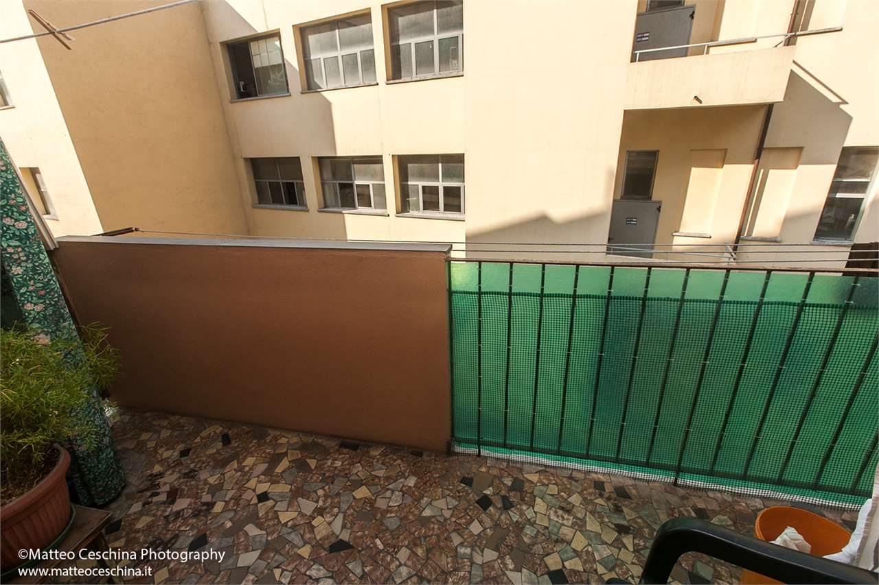 galleryimage